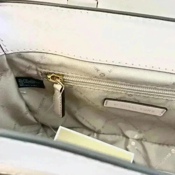 Michael Kors Purse Manhattan Satchel Crossbody bag new - Picture 6 of 11